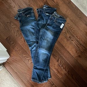 3 pair of GAP Leggings Skimmer Jeans…hardly worn and one pair brand new!  Size 6